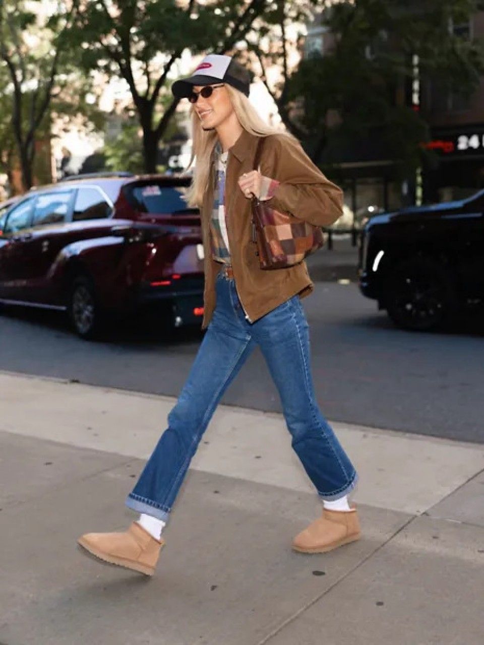 UGG CLASSIC ULTRA MINI