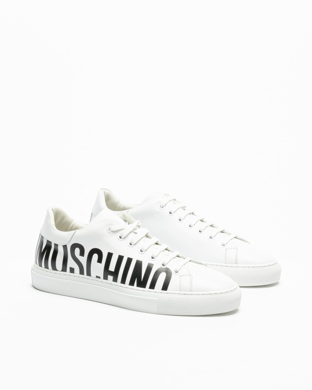 Baskettes blanches Moschino