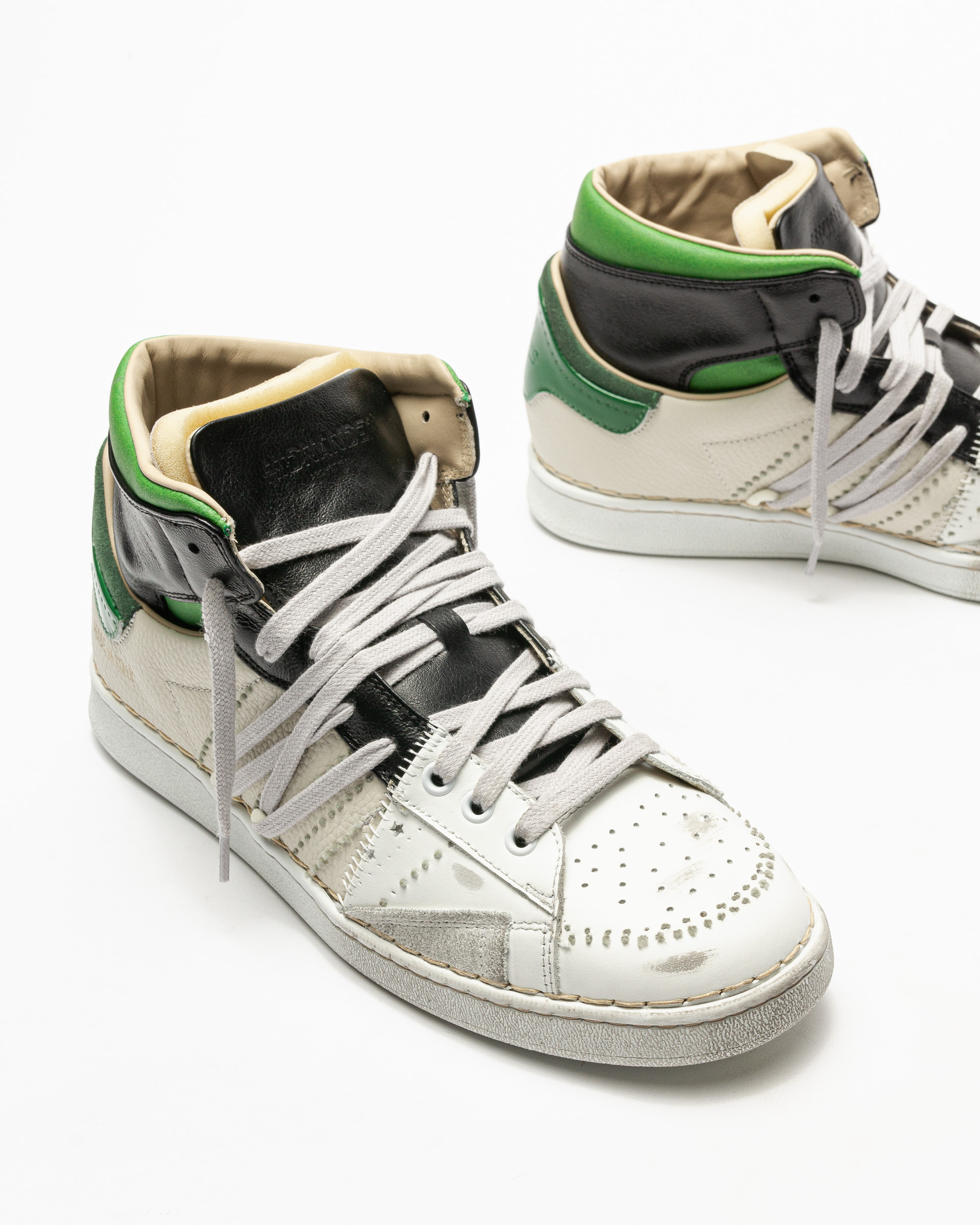 Hidnander White sneakers