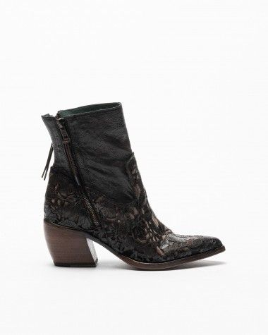 Maison Voltaire Cowboy boots