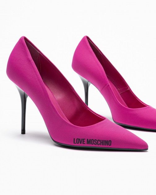 Zapatos Love Moschino