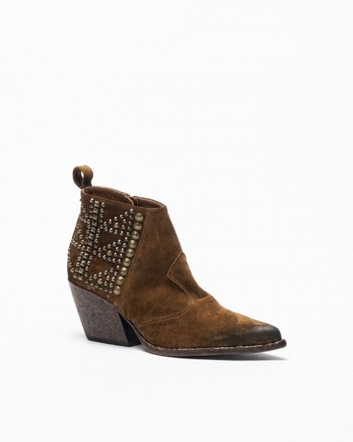 Elena Iachi Texan boots