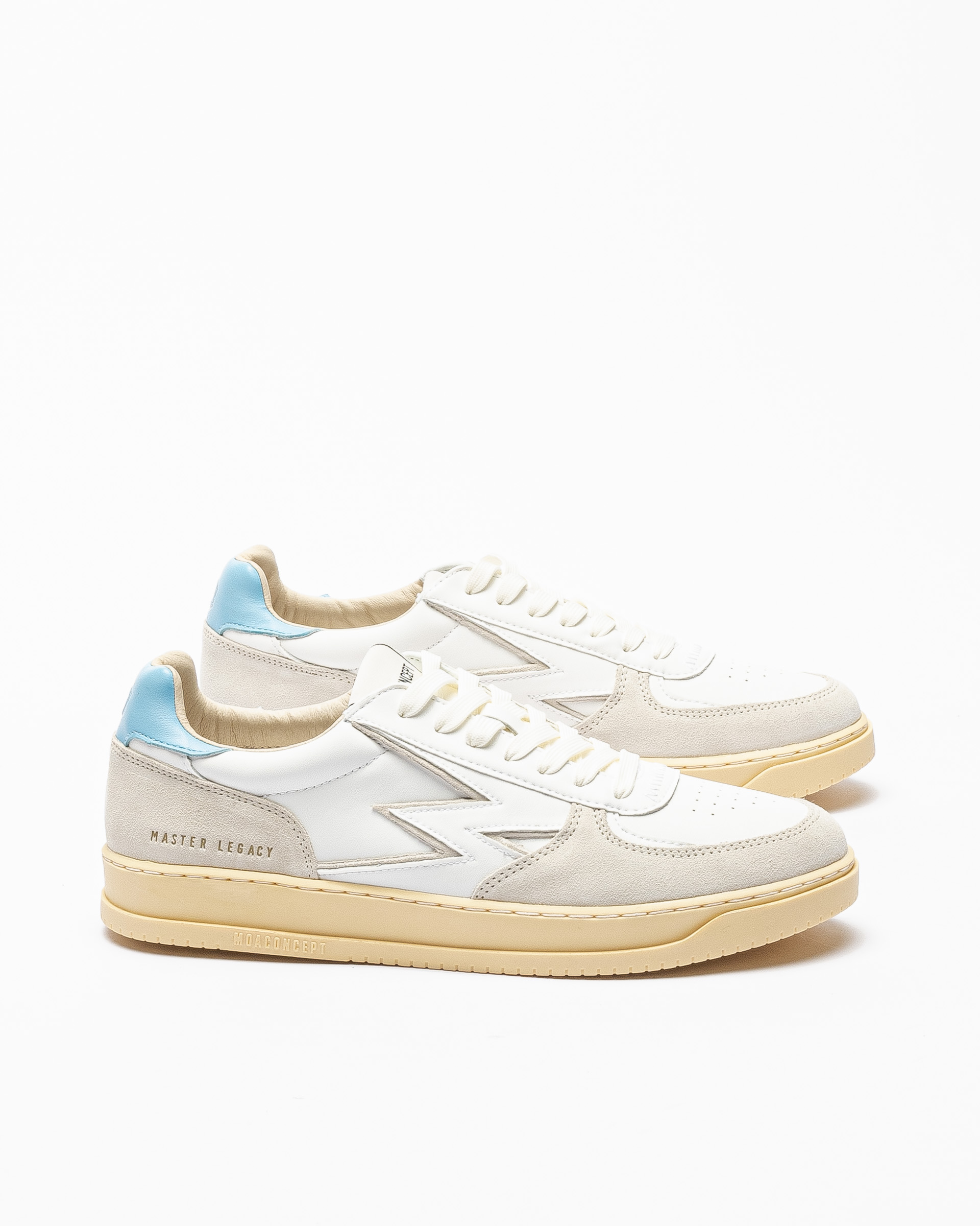 Sapatilhas brancas Moa