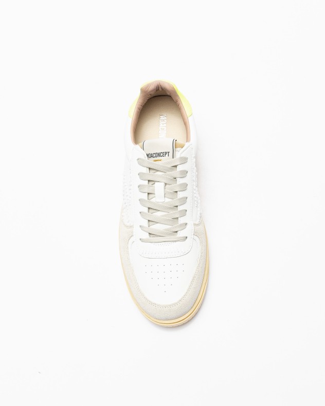 Sapatilhas brancas Moa