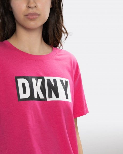 T-shirt DKNY Sport DP2T9247 Preto - 302-2T9247-01