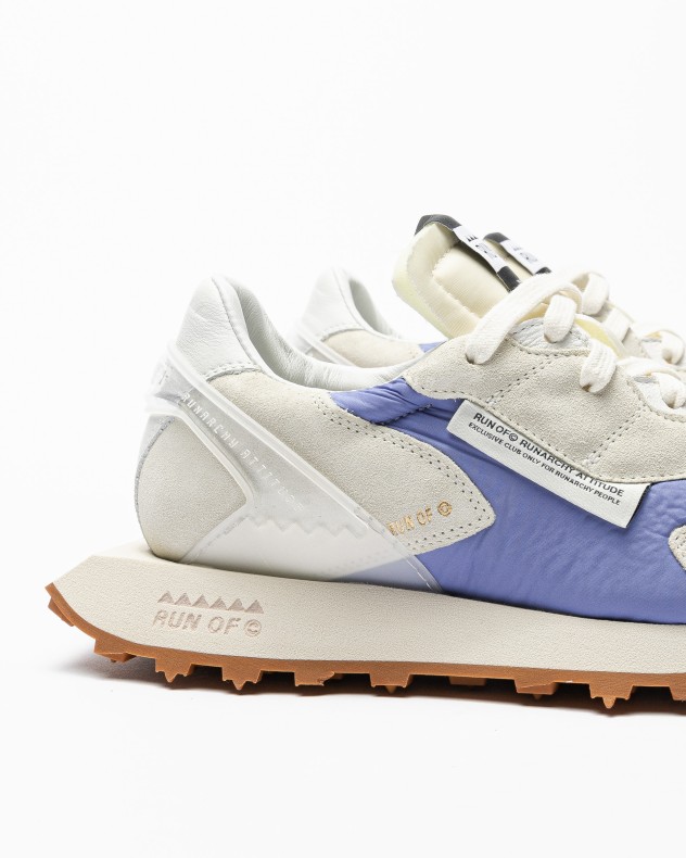 Sneakers Run Of