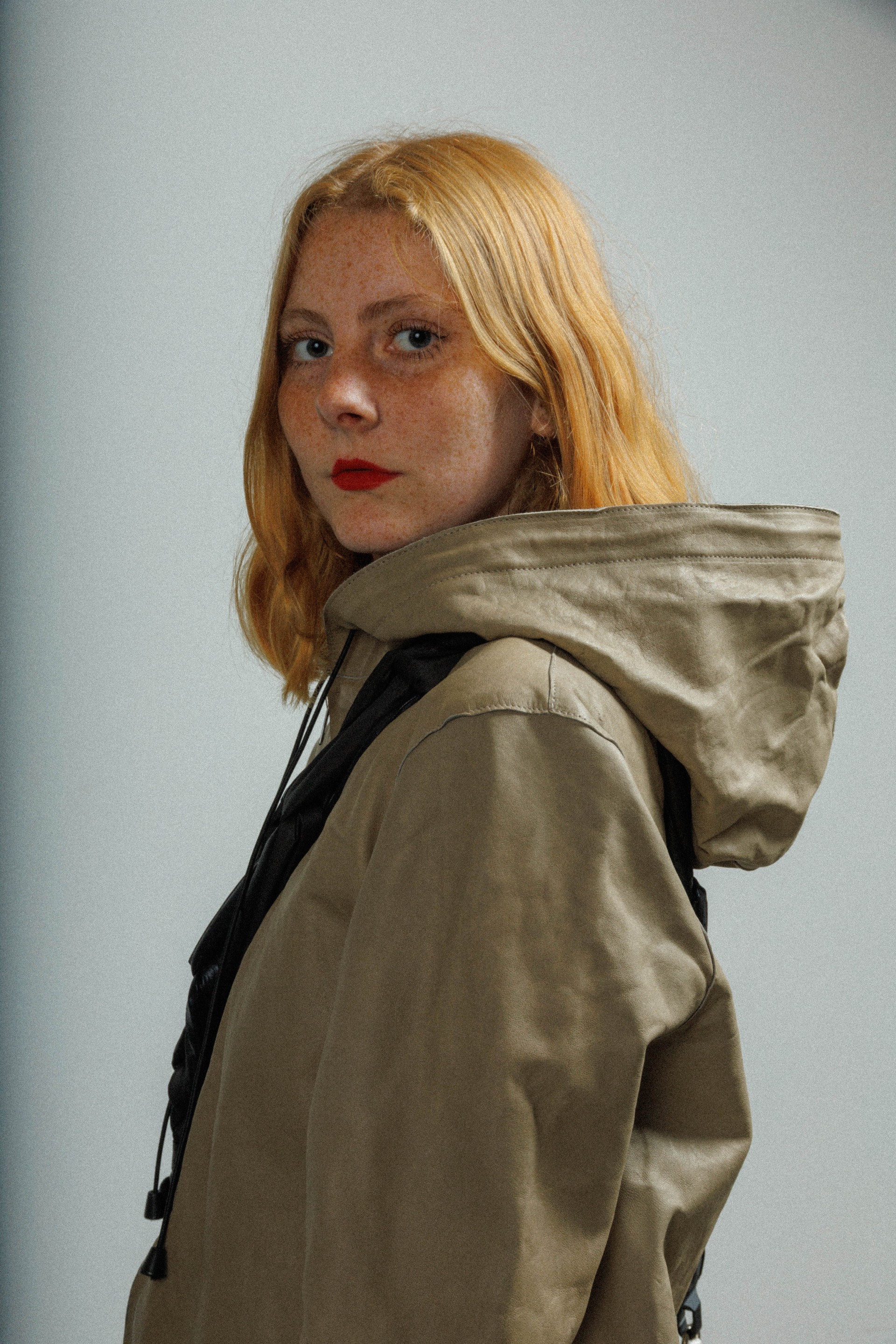 Chaqueta larga de cuero MUT