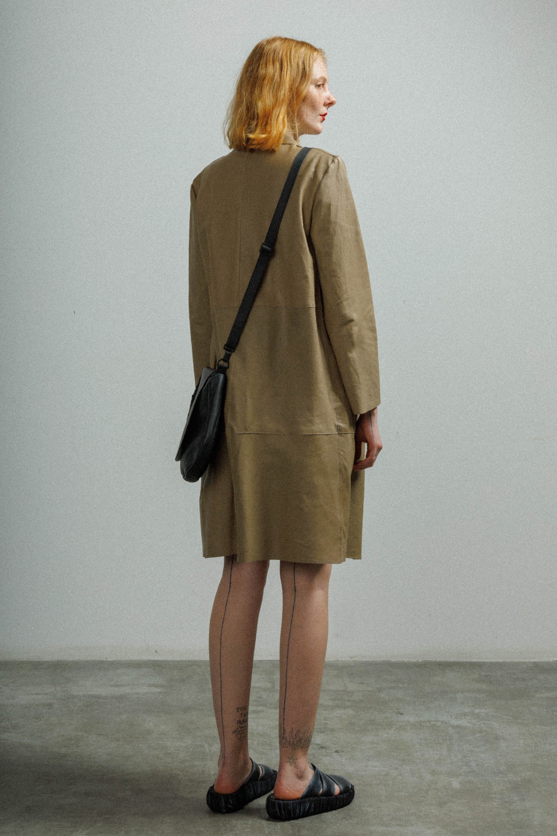 Chaqueta larga de cuero MUT