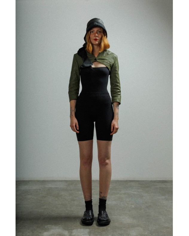 Kurz geschnittene Lederjacke MUT