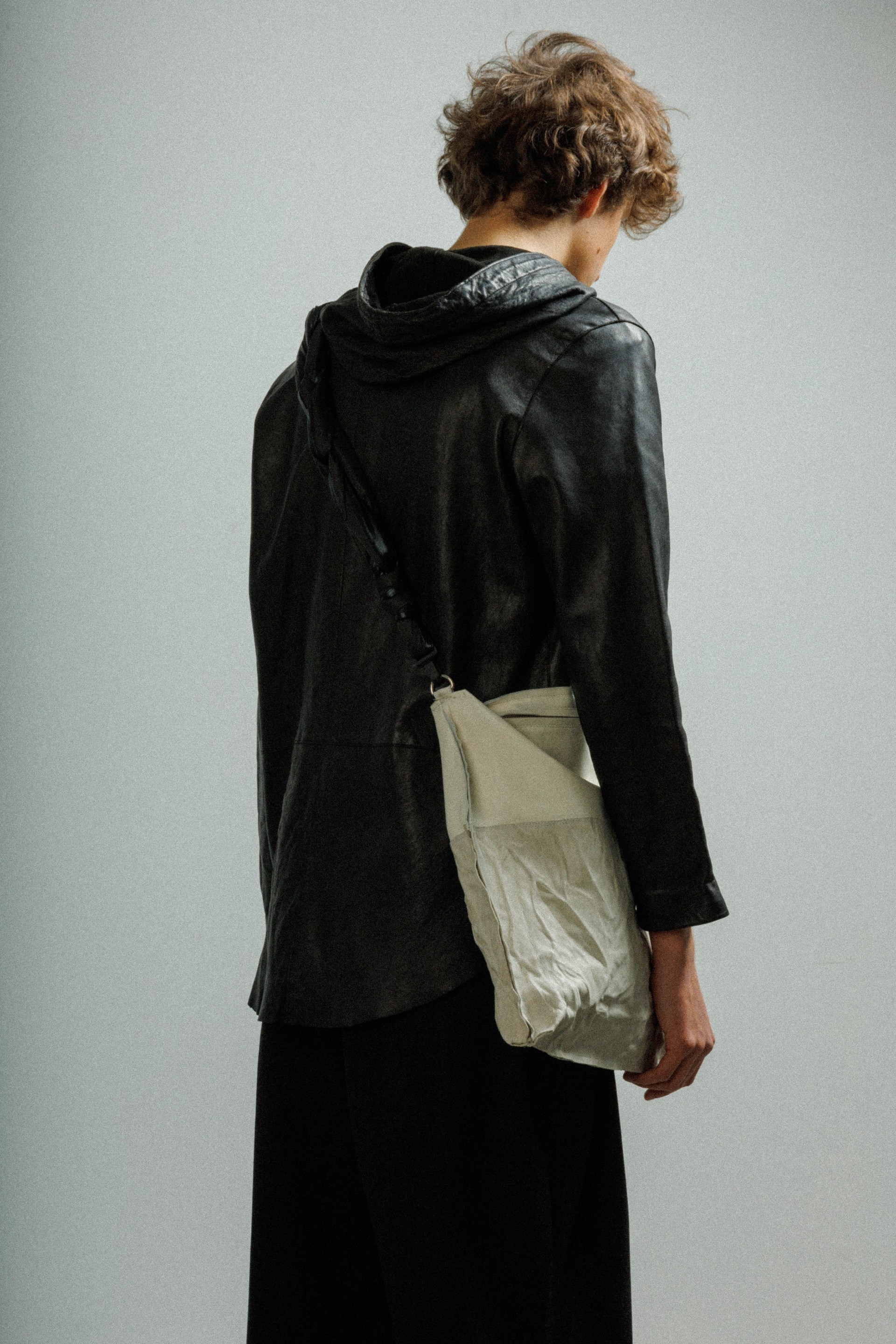 Chaqueta larga de cuero MUT