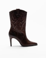  Marron