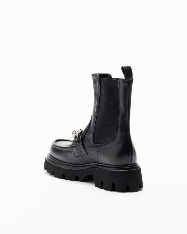 Botas Strategia