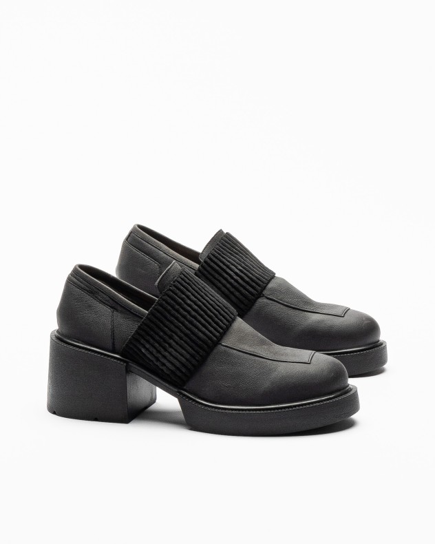 Sapatos Papucei