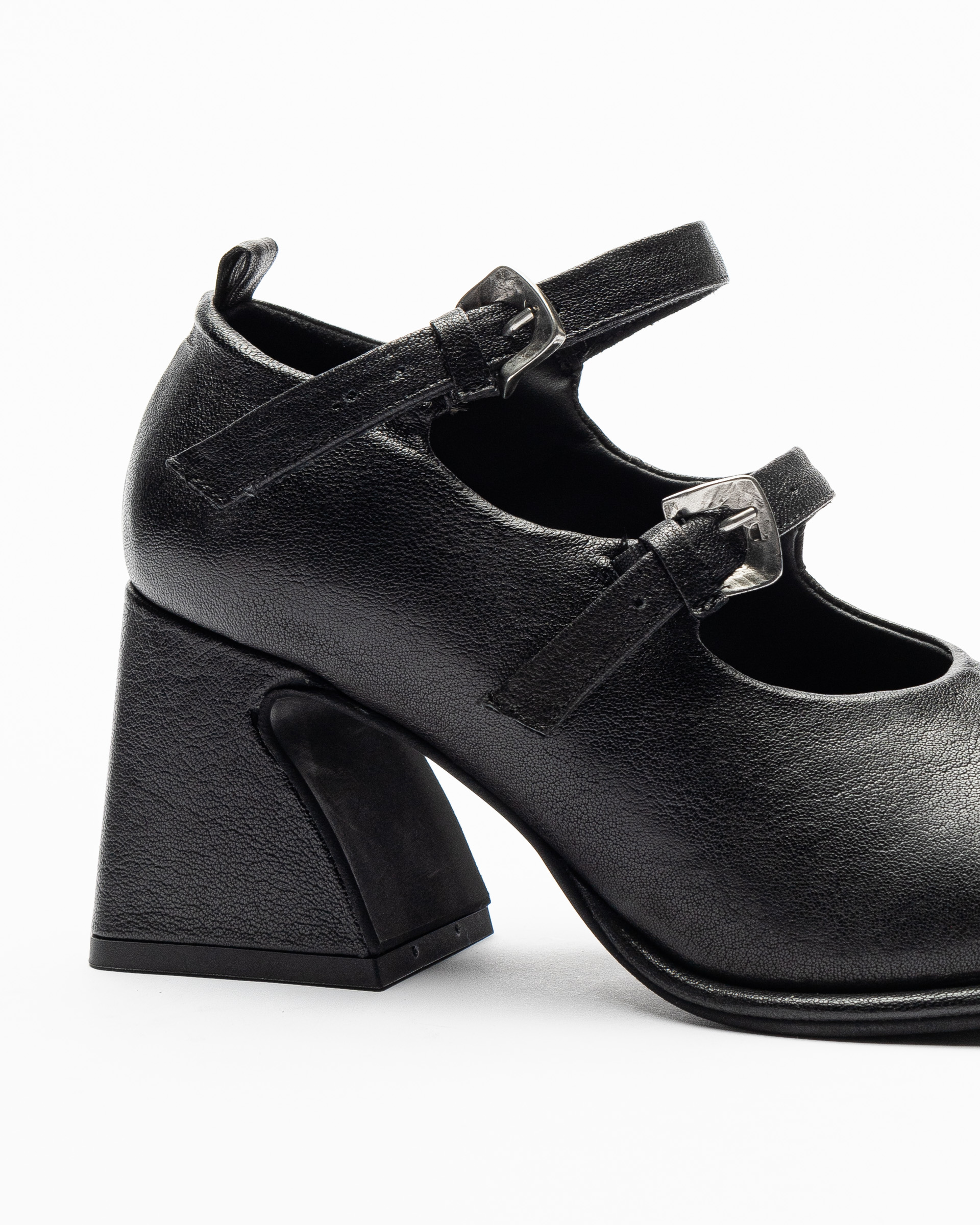 Ernesto Dolani Shoes