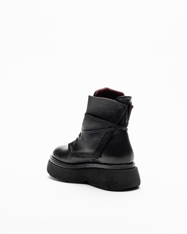 Ixos Boots