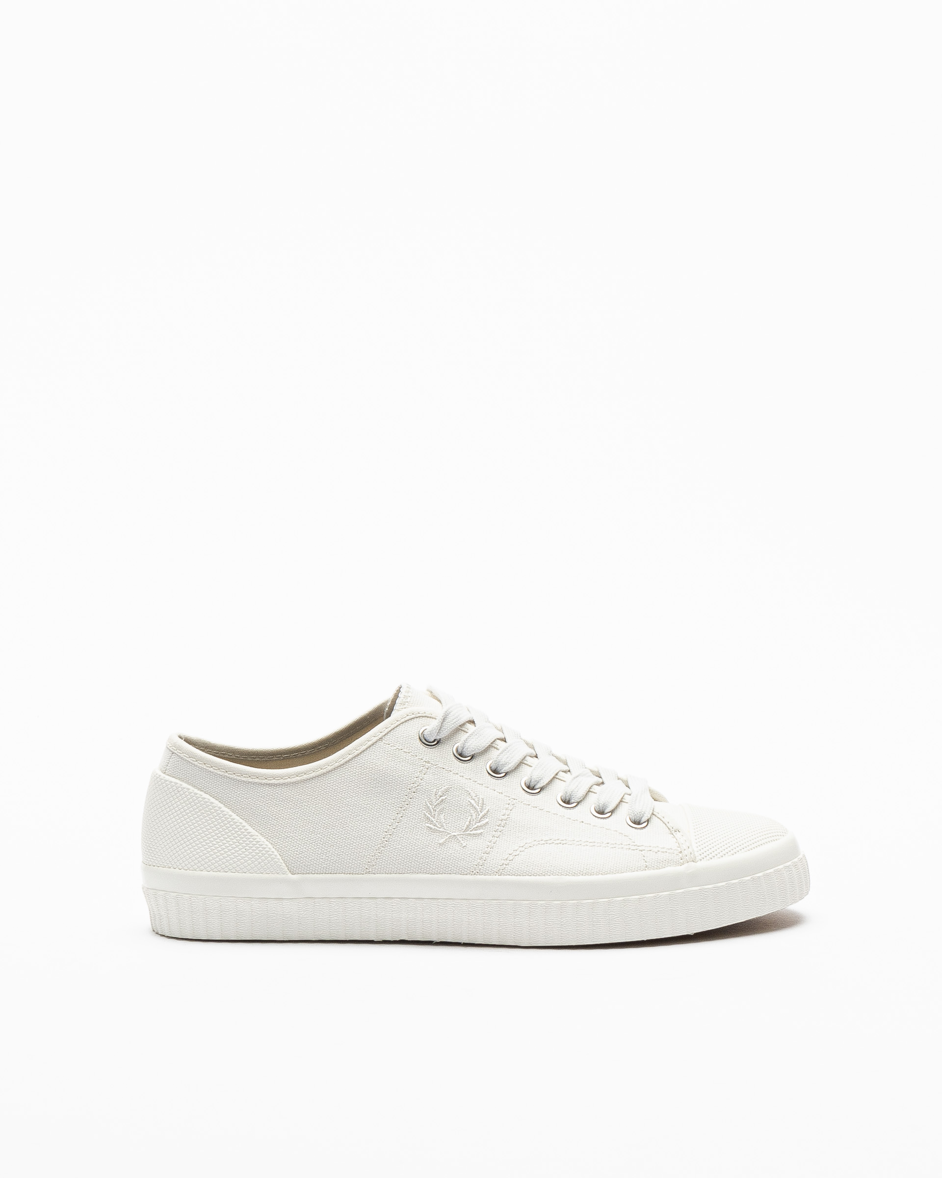 Baskettes blanches Fred Perry