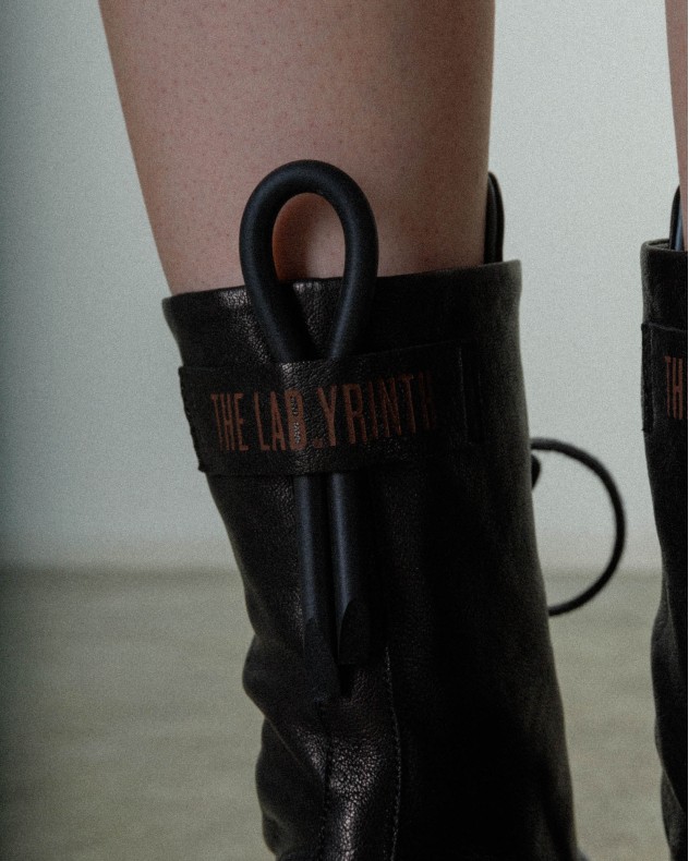 The Lab.yrinth Boots