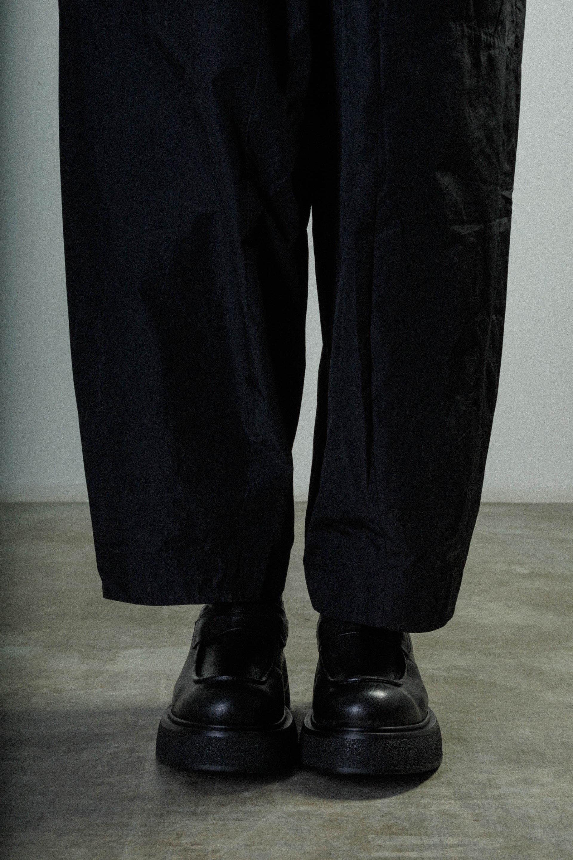 Pantaloni carrot NU London