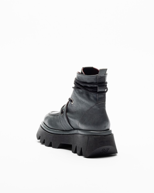 Ixos Boots