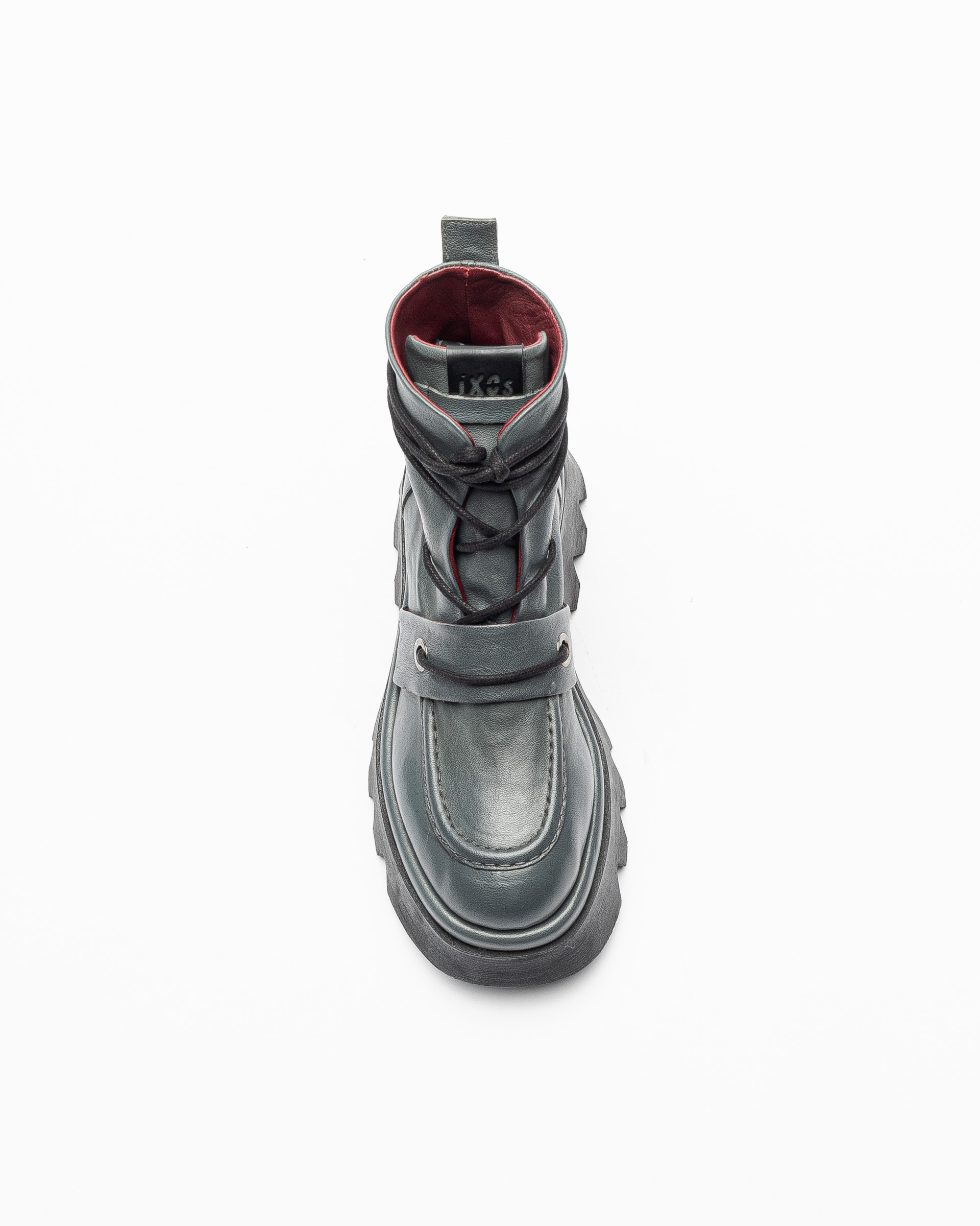 Botas Ixos
