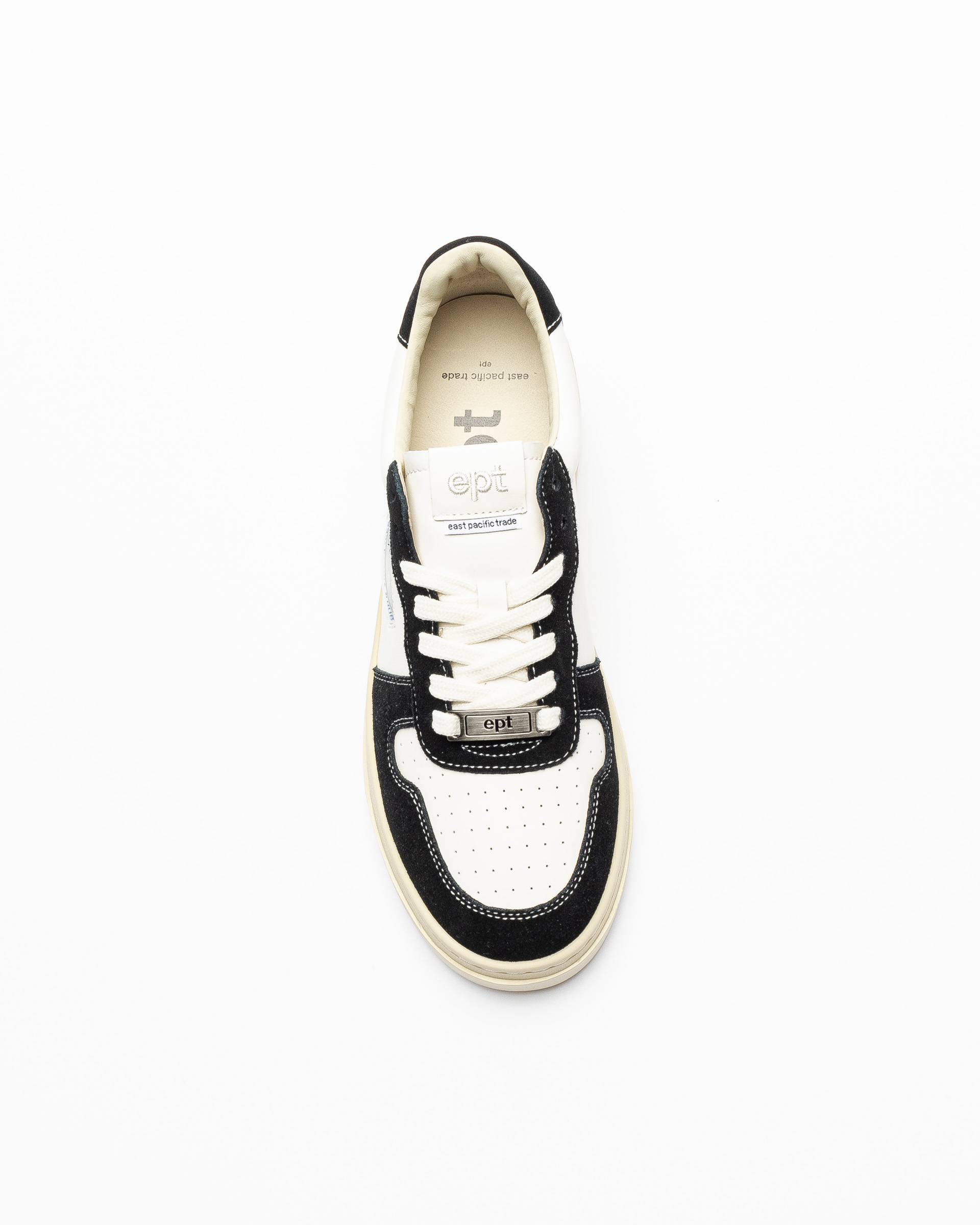 Sneakers East Pacific Trade