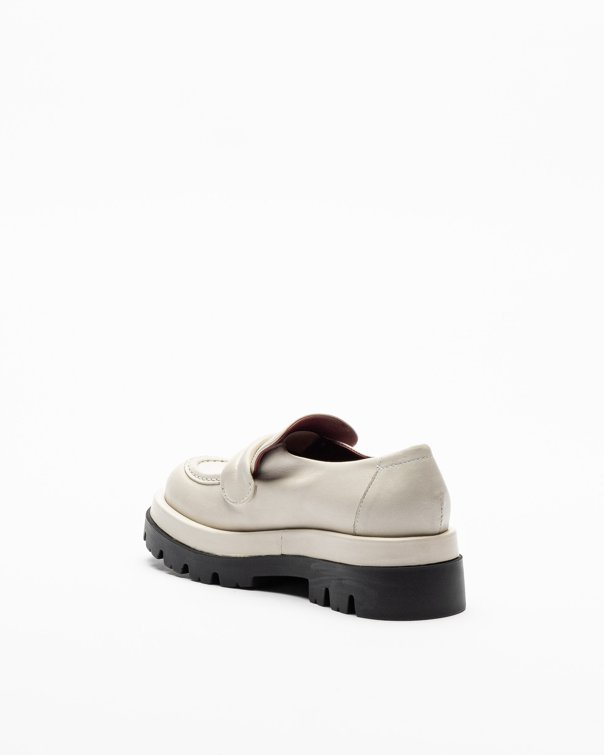 Ixos Loafers
