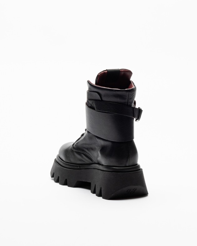 Ixos Boots