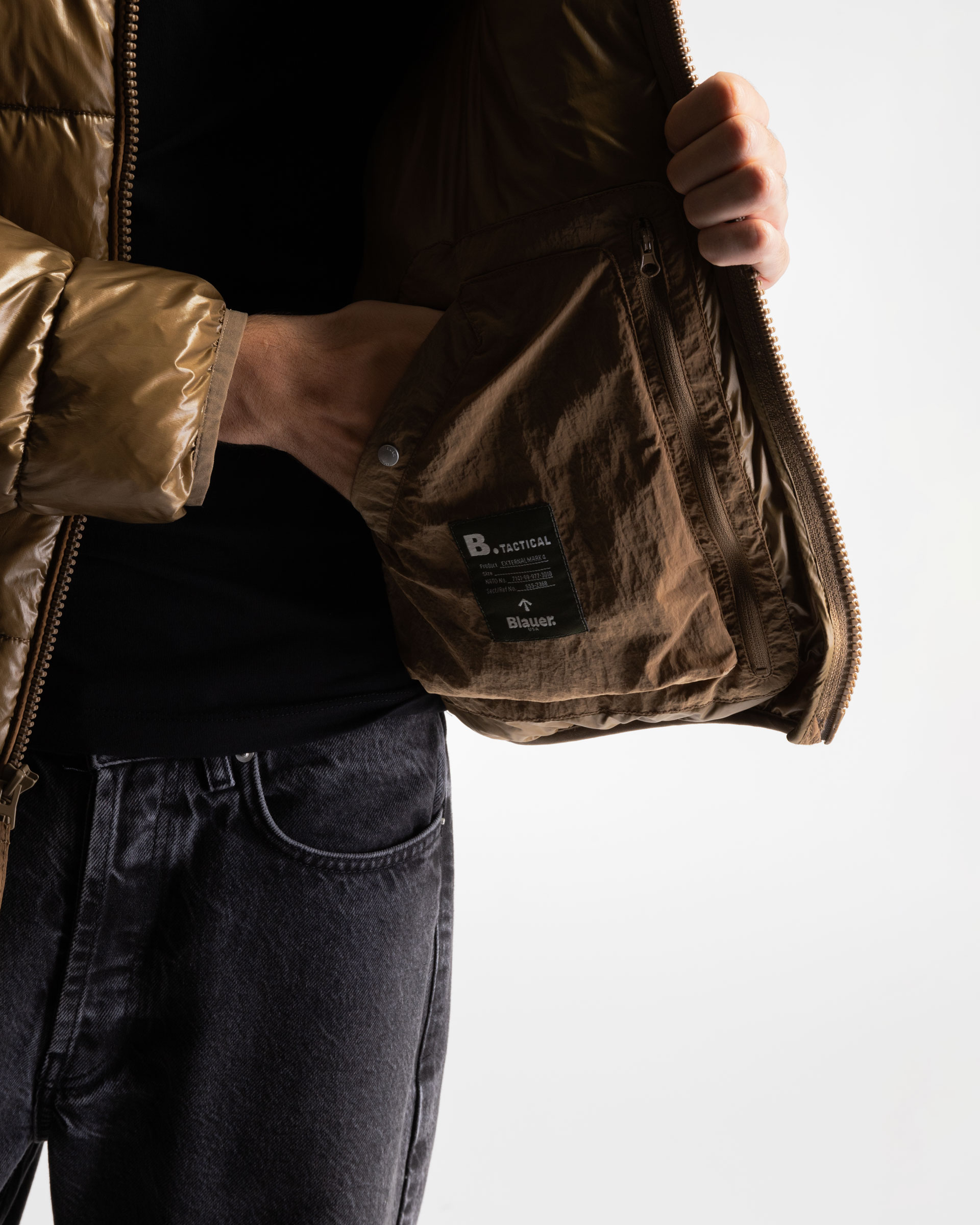 Blauer Puffer jacket