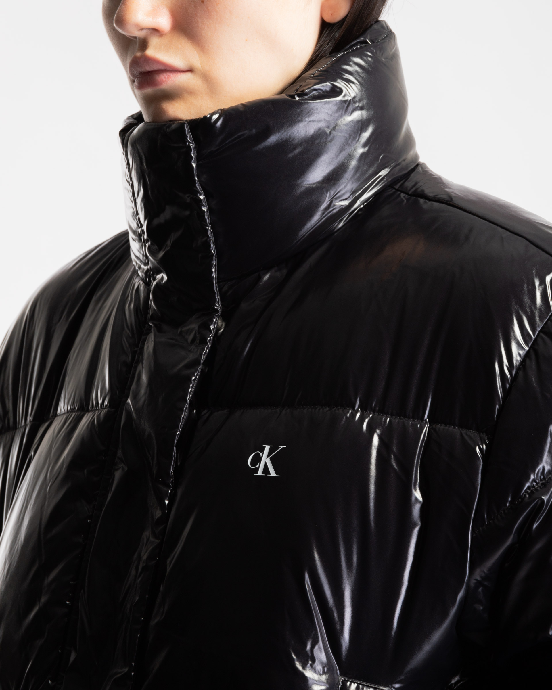 Calvin Klein Jeans Cropped puffer jacket