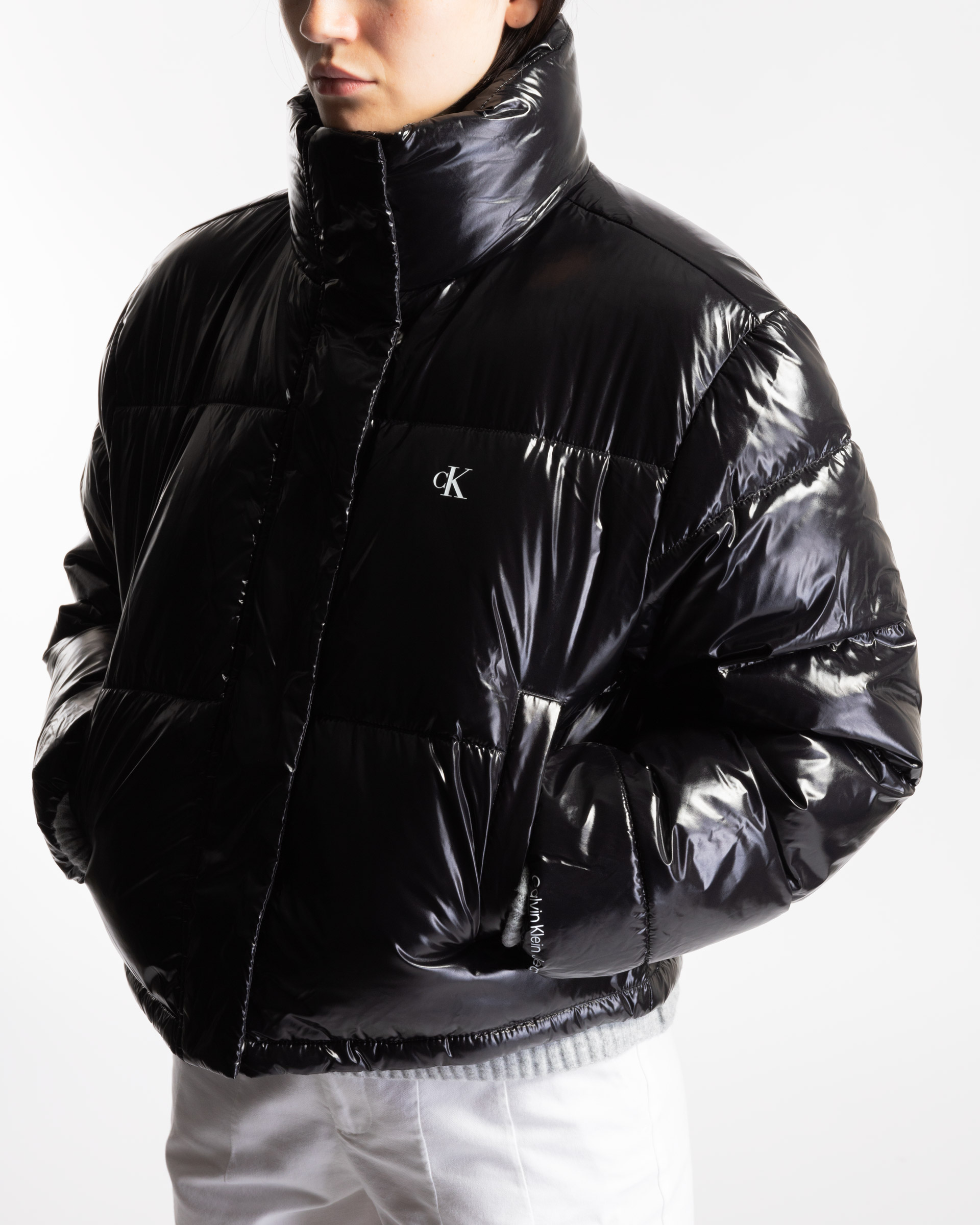 Calvin Klein Jeans Cropped puffer jacket