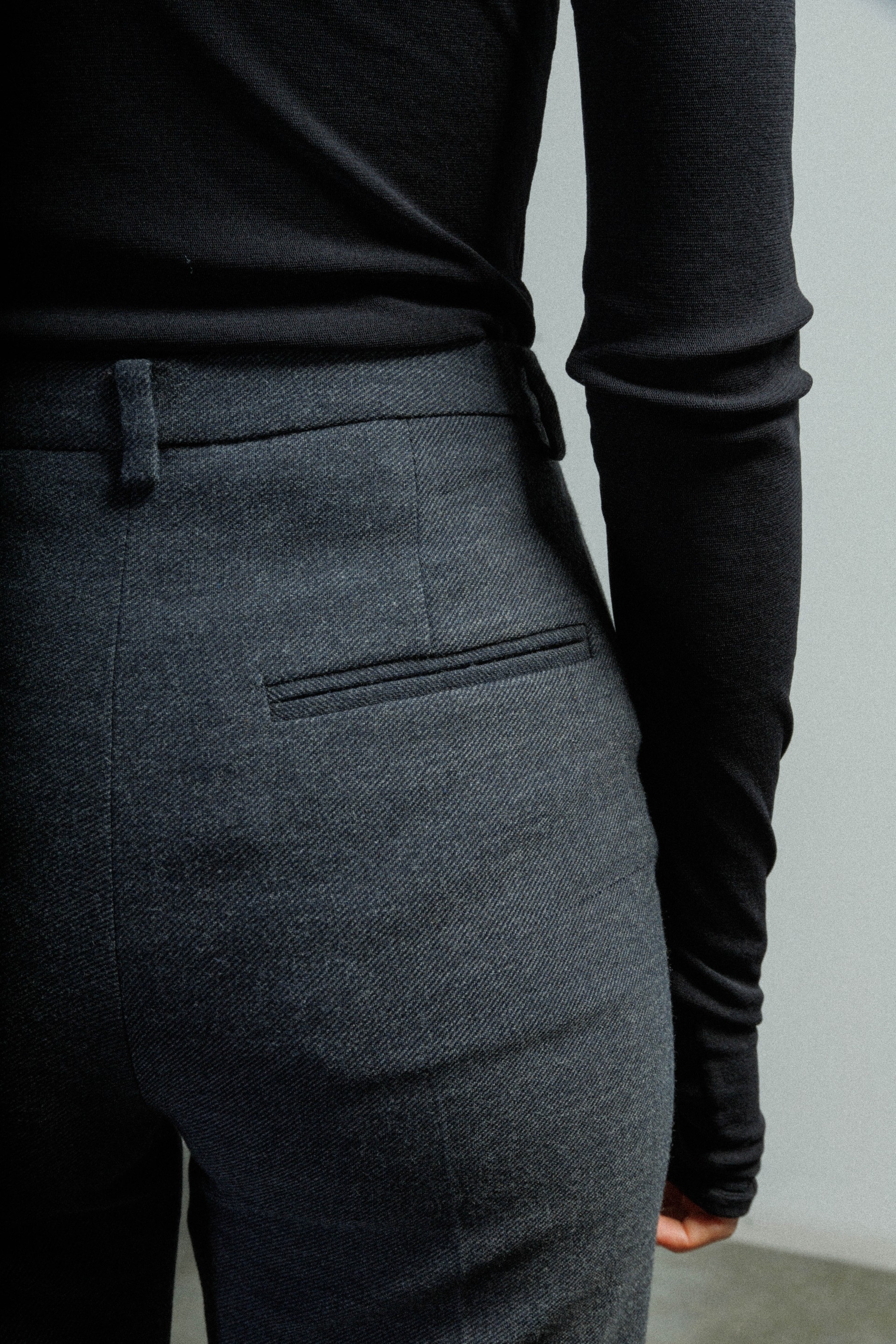 Pantaloni classici Ixos