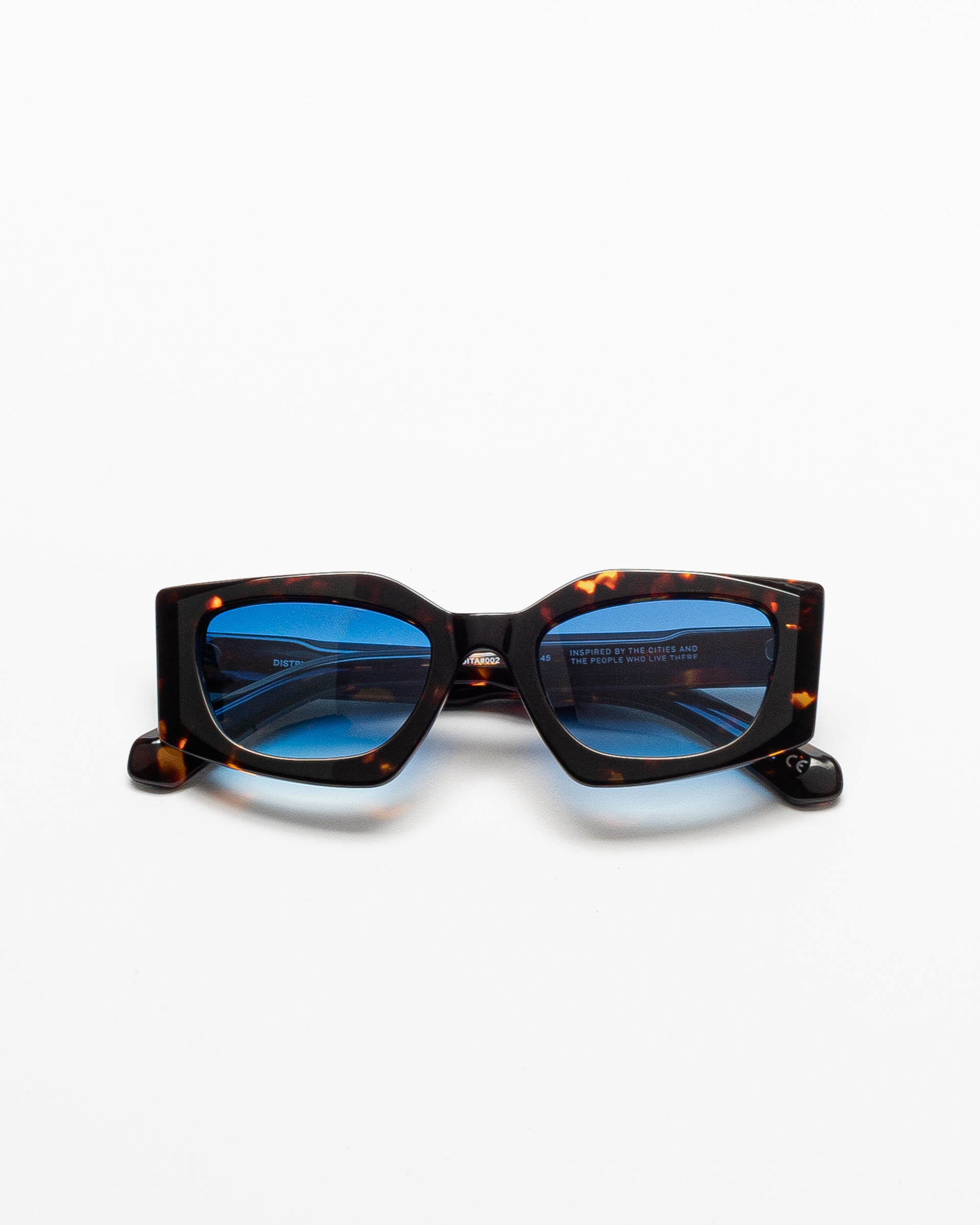 Occhiali da sole District people