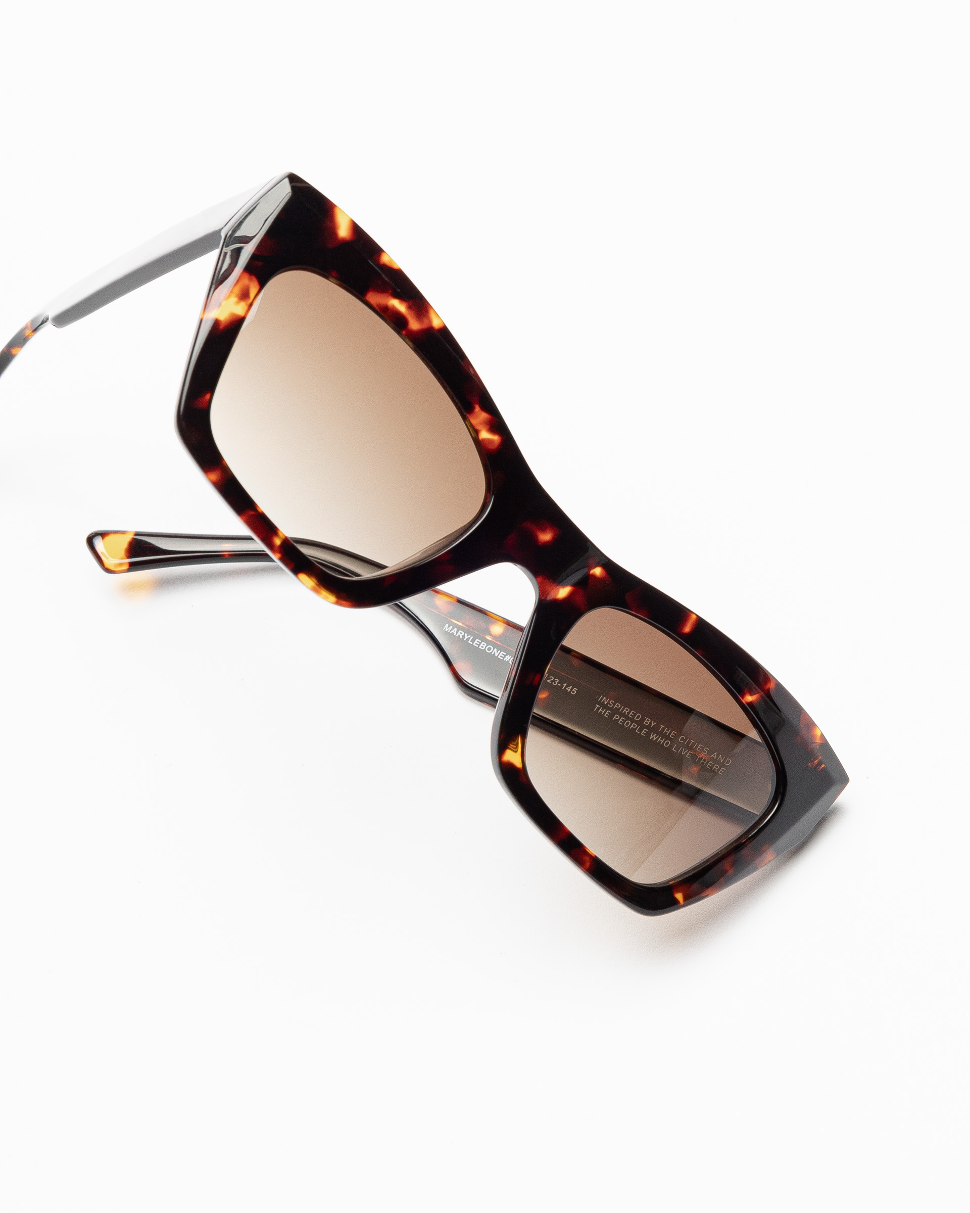 Gafas de sol District people