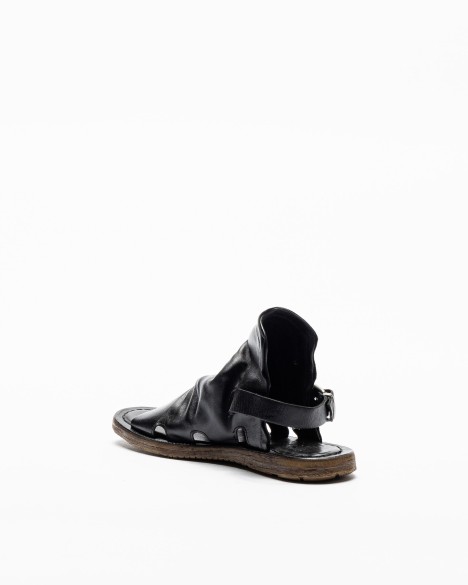 PROF Flat sandals