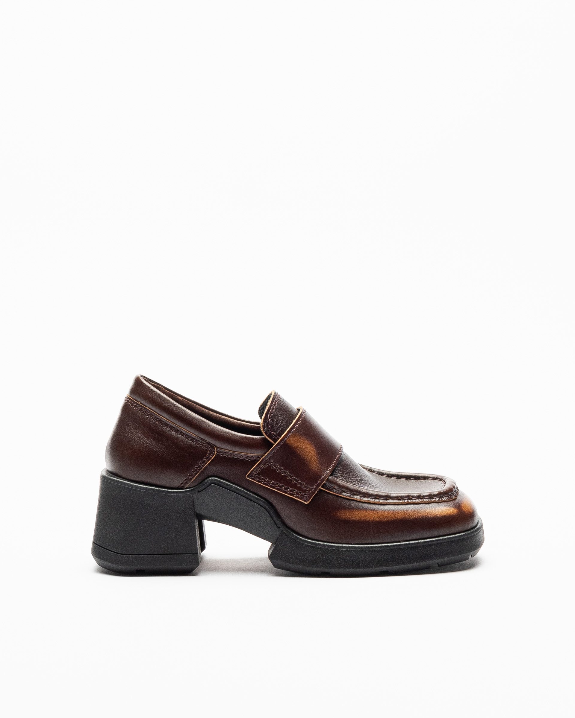 Loafers E8 by Miista