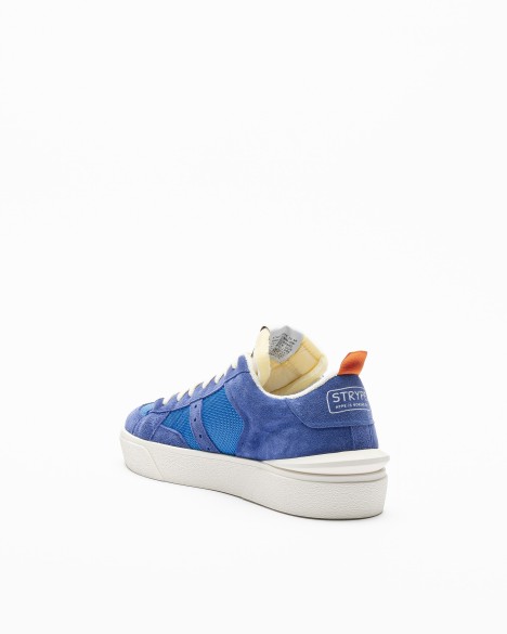 Strype Sneakers