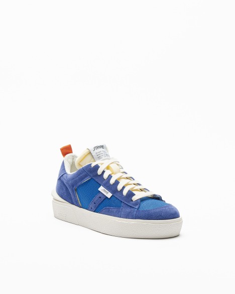 Strype Sneakers