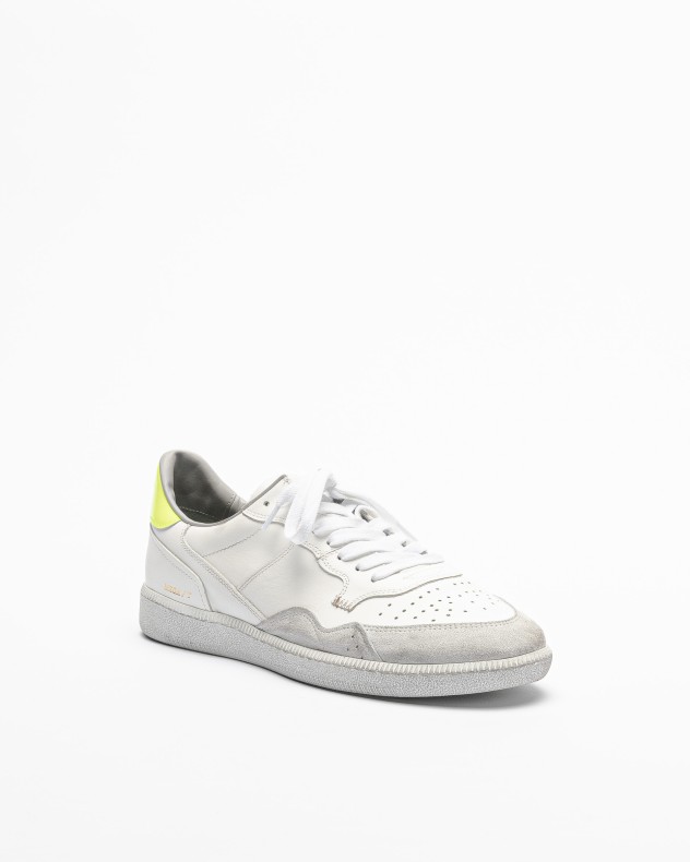 Witte sportschoenen Hidnander