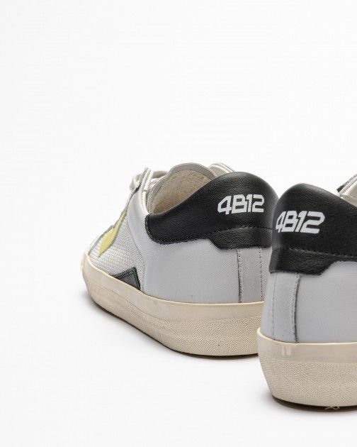 4B12 Sneakers