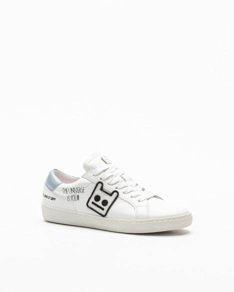 Limbic White sneakers