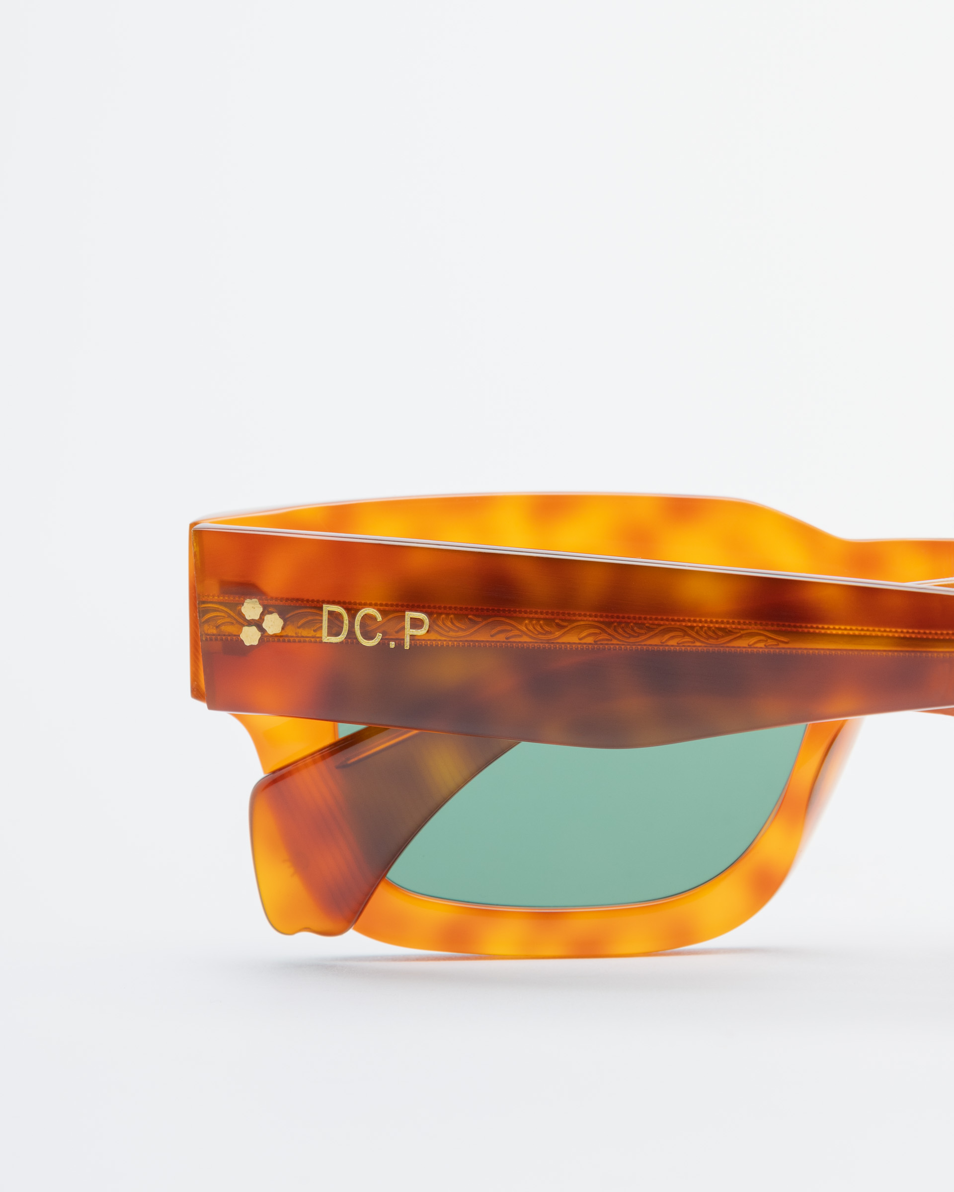 Óculos de sol District people