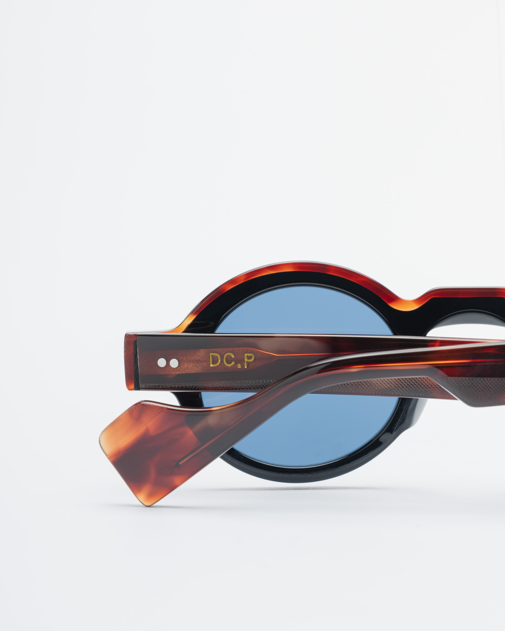 Óculos de sol District people