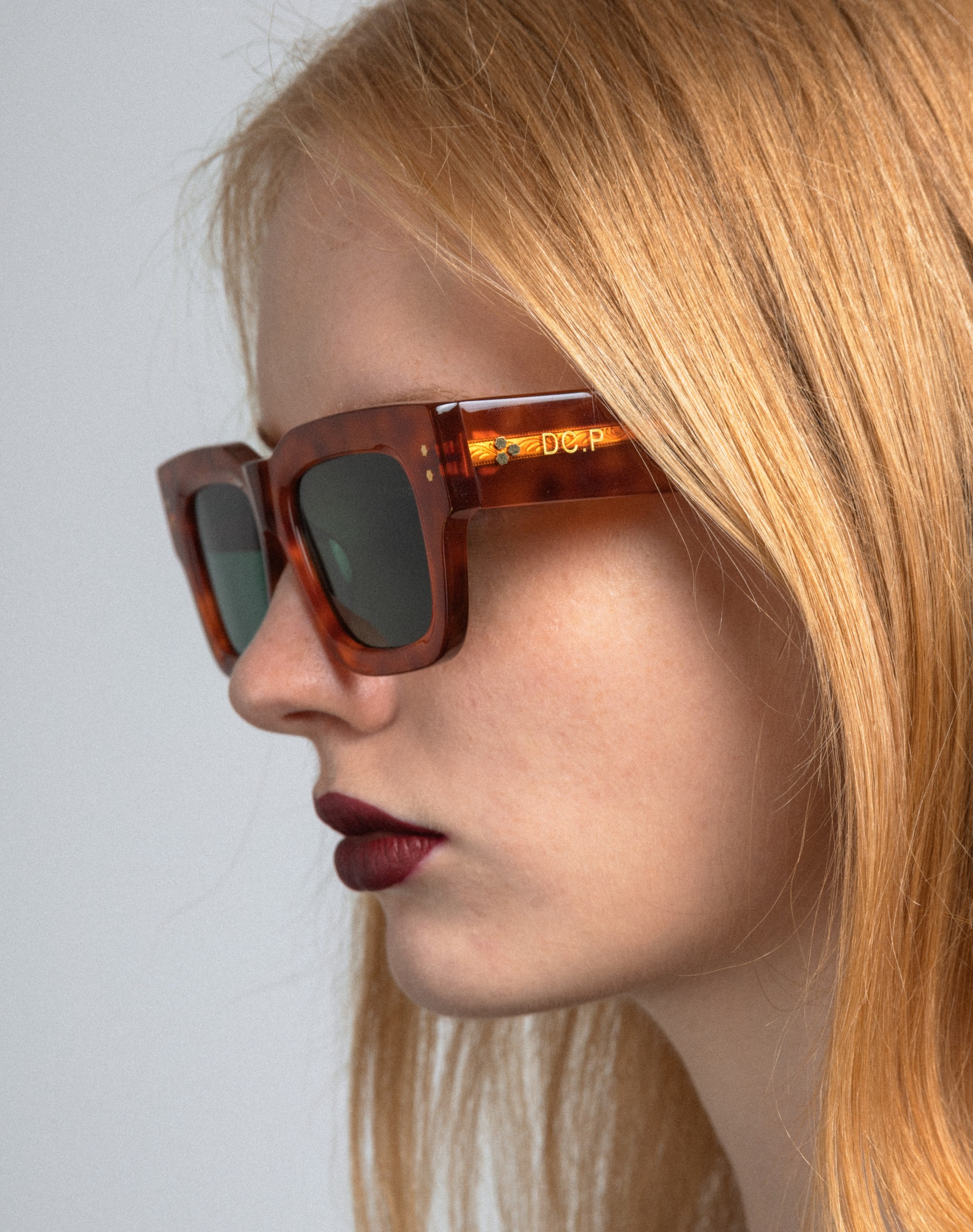 Óculos de sol District people