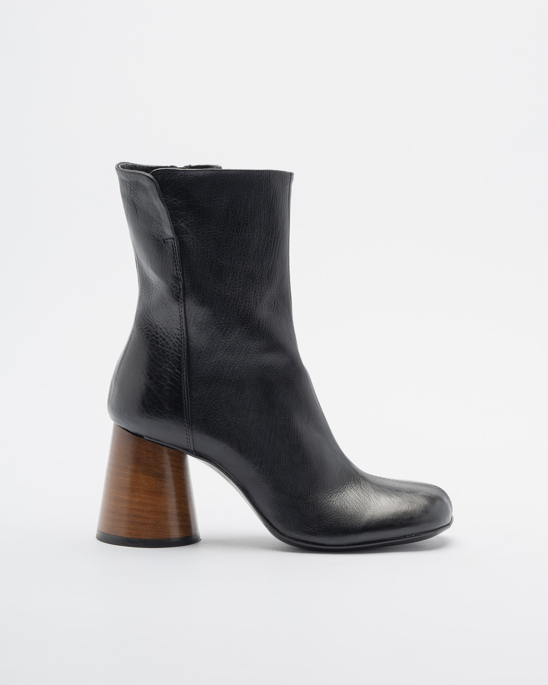 Ernesto Dolani Ankle Boots