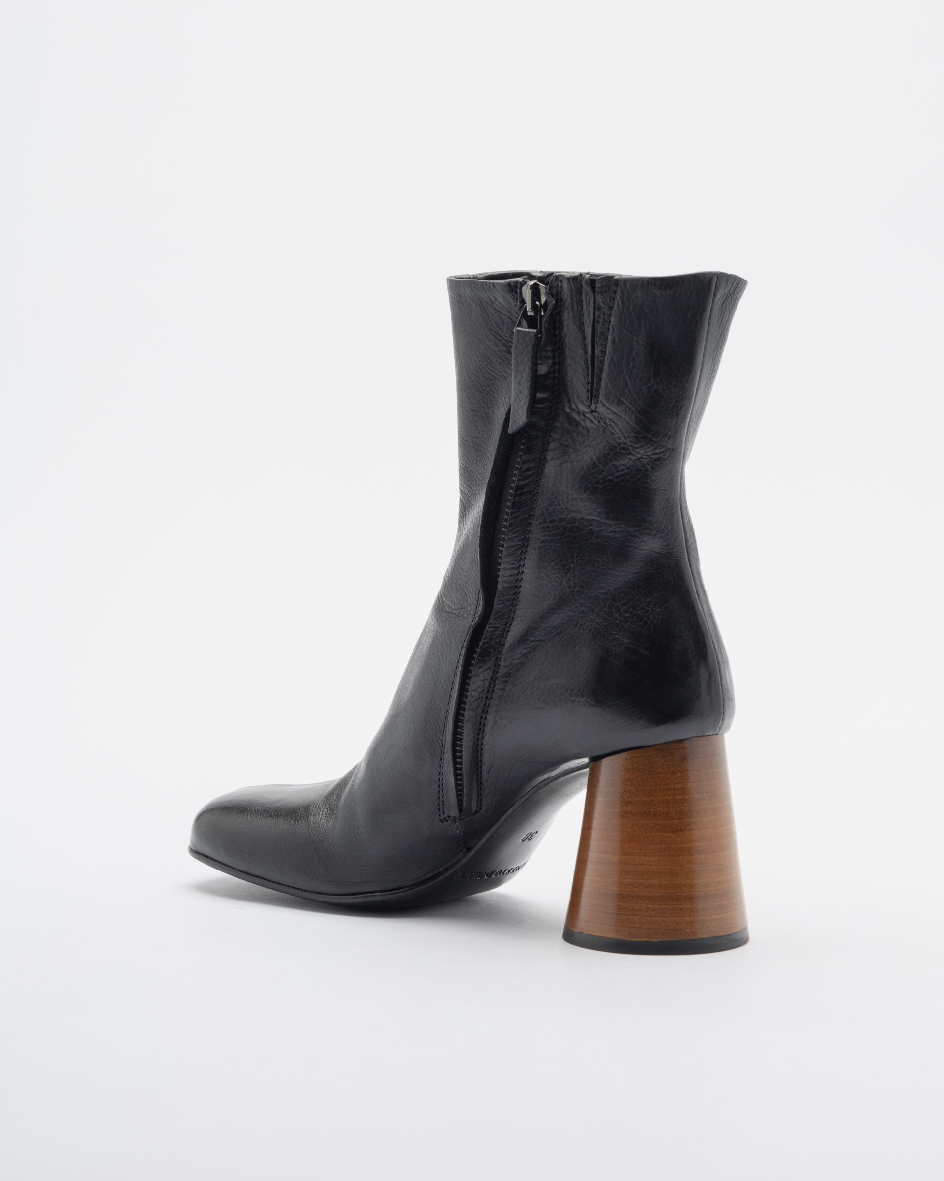 Ernesto Dolani Ankle Boots