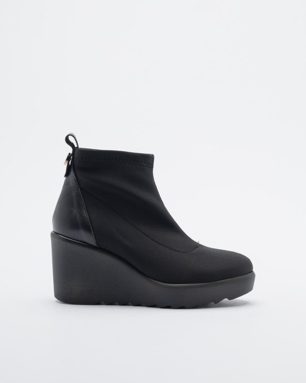 PROF Wedge ankle boots