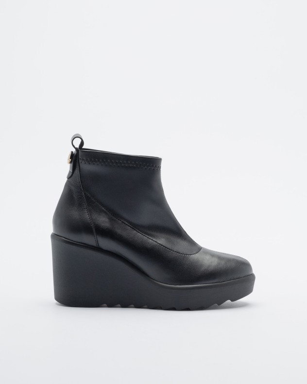 PROF Wedge ankle boots