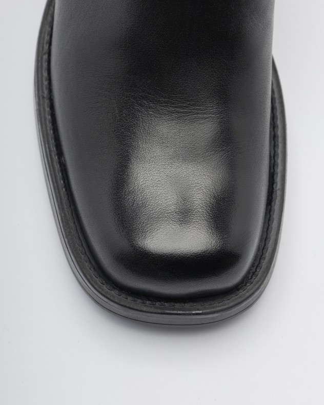 Hohe Stiefel Loft