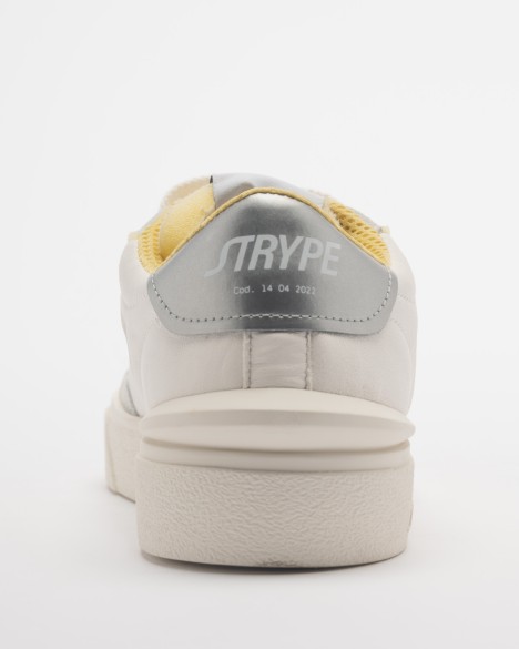 Witte sportschoenen Strype Witte sportschoenen Strype