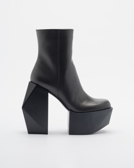 Botas United Nude